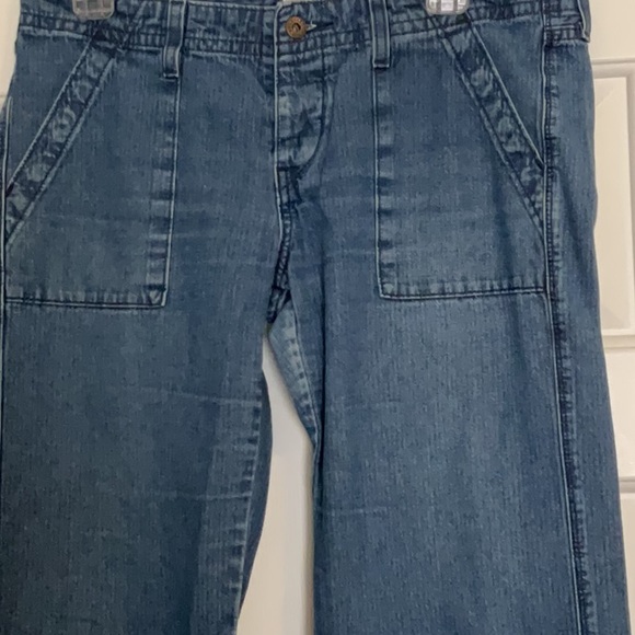 Levi's Blue Flare Wide Leg Jeans, women’s, hi rise size 10 - Picture 2 of 11
